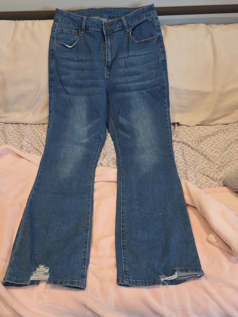 Women's Blue Distressed Stretch Flare Jeans - Mid Wash Wide Leg